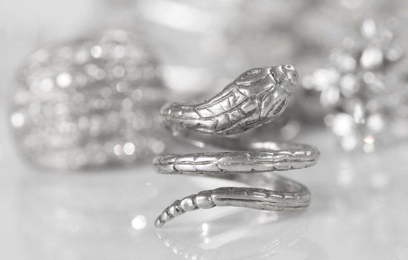 Loại bạc này giữ được màu sáng lâu hơn