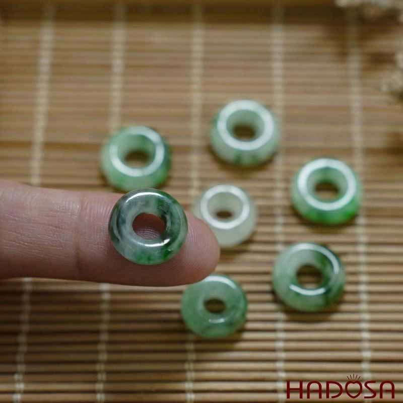 Mặt dây chuyền cẩm thạch nữ cho cảm giác bình yên