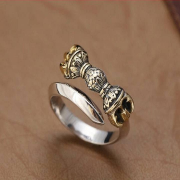 Nhiều sản phẩm nhẫn bạc cho nam có thiết kế đa dạng