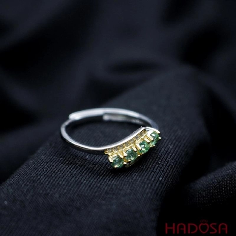 Bí quyết khai mở năng lượng tích cực với nhẫn emerald