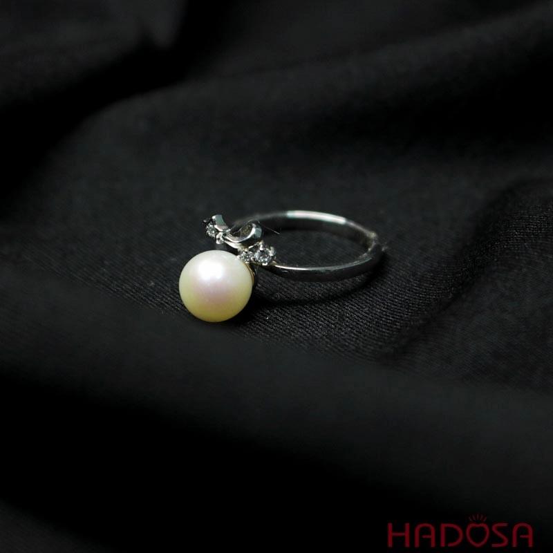 Những điều bạn cần lưu ý khi đeo nhẫn ngọc trai