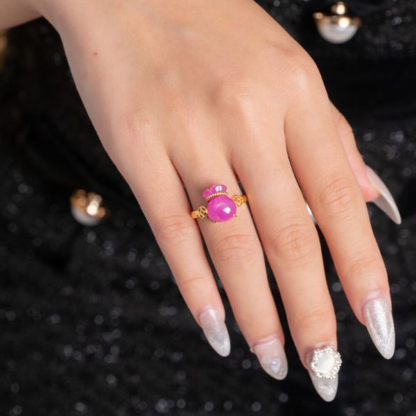 Mỗi chiếc nhẫn đá Ruby đều có cách đeo và bảo quản để luôn đẹp nhất