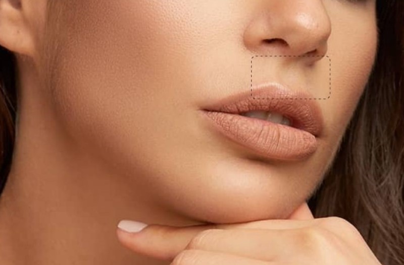 Trên nhân trung có các đường vân