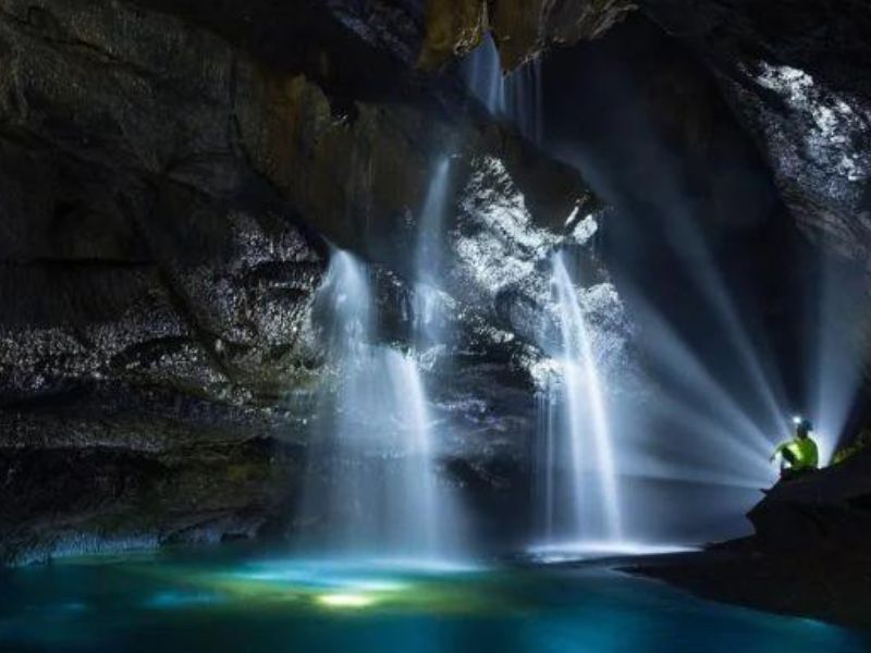 Người có mệnh Giản Hạ Thuỷ thuộc năm sinh nào?