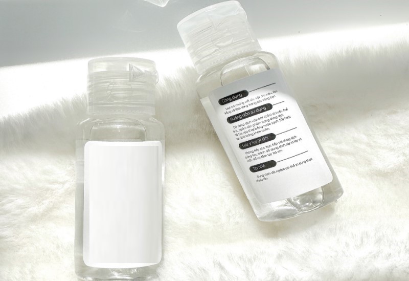 Dung dịch rửa bạc giúp loại bỏ các mảng bám oxy hóa