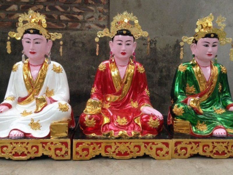Tam Tòa Thánh Mẫu rất được tôn thờ trong tín ngưỡng dân gian