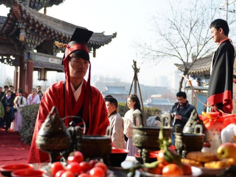 Tết diễn ra vào mùa đông với tiết trời se lạnh