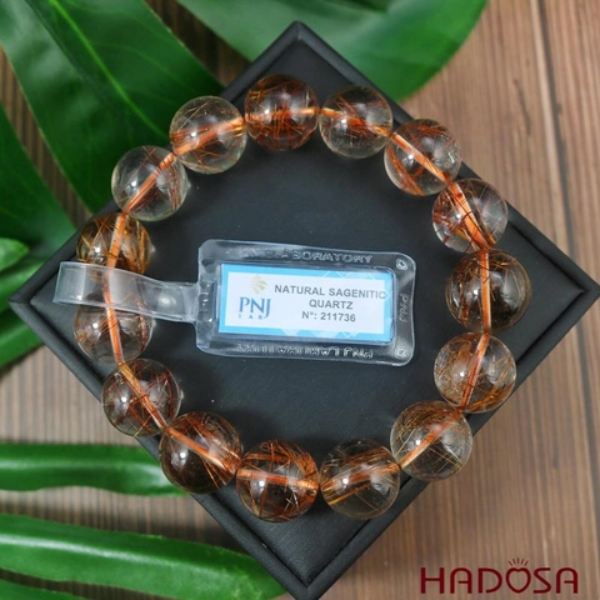 Rất nhiều lợi ích khi đeo vòng thạch anh tóc đỏ