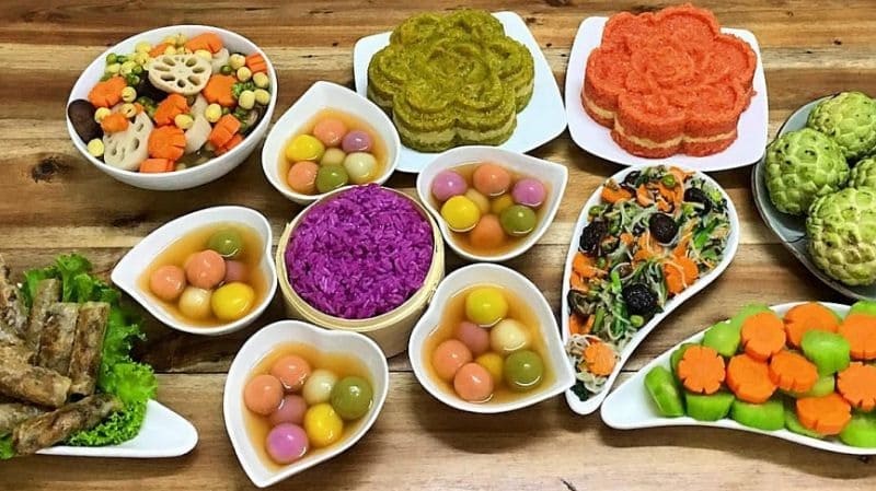 Lễ cúng thường được tổ chức vào đầu năm mới, đặc biệt là vào ngày 15 tháng Giêng