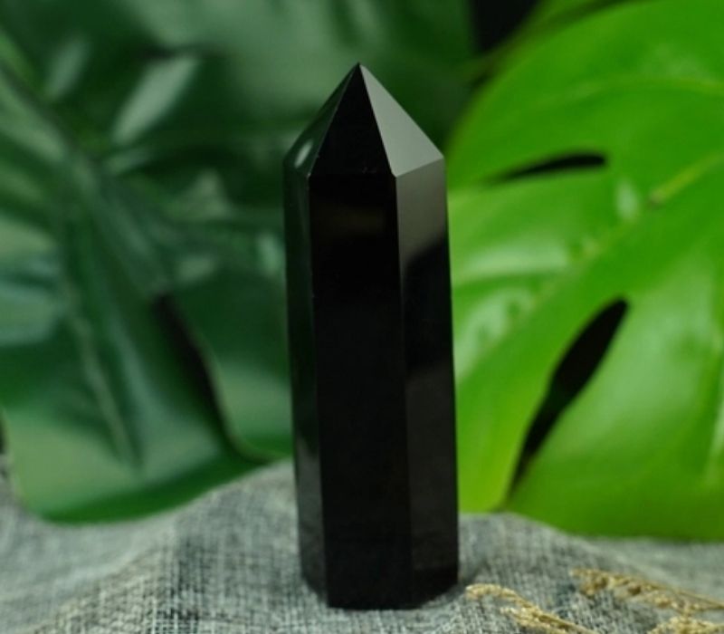 Những thông tin quan trọng về trụ đá phong thủy thạch anh