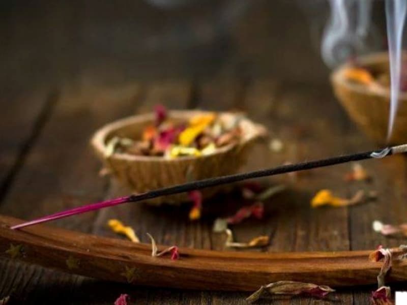 Tử vi cải số theo phúc đức còn tứ trụ nghiên cứu lưu thông âm dương