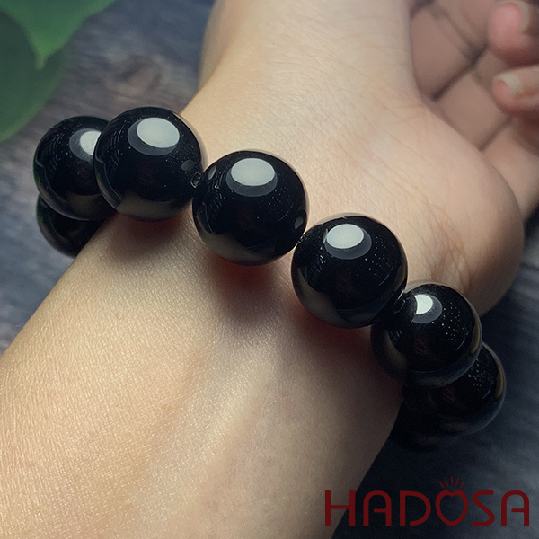 Thạch Anh Đen mang đến nhiều may mắn, bình an cho chủ nhân