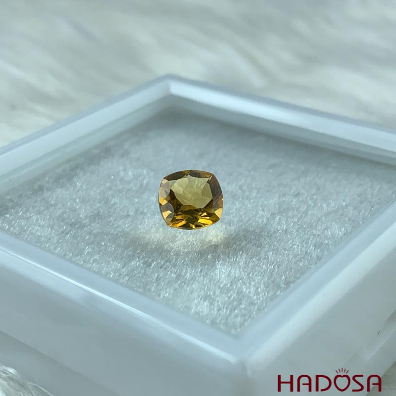Mặt đá thạch anh vàng Citrine vuông cus 8mm