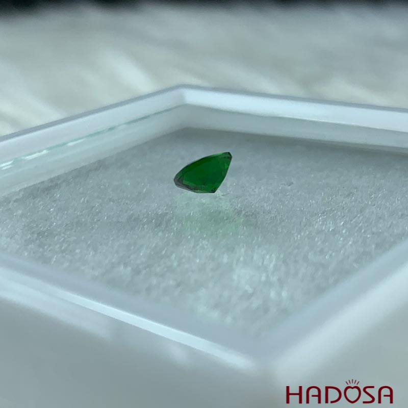 Diopside vuông 6mm