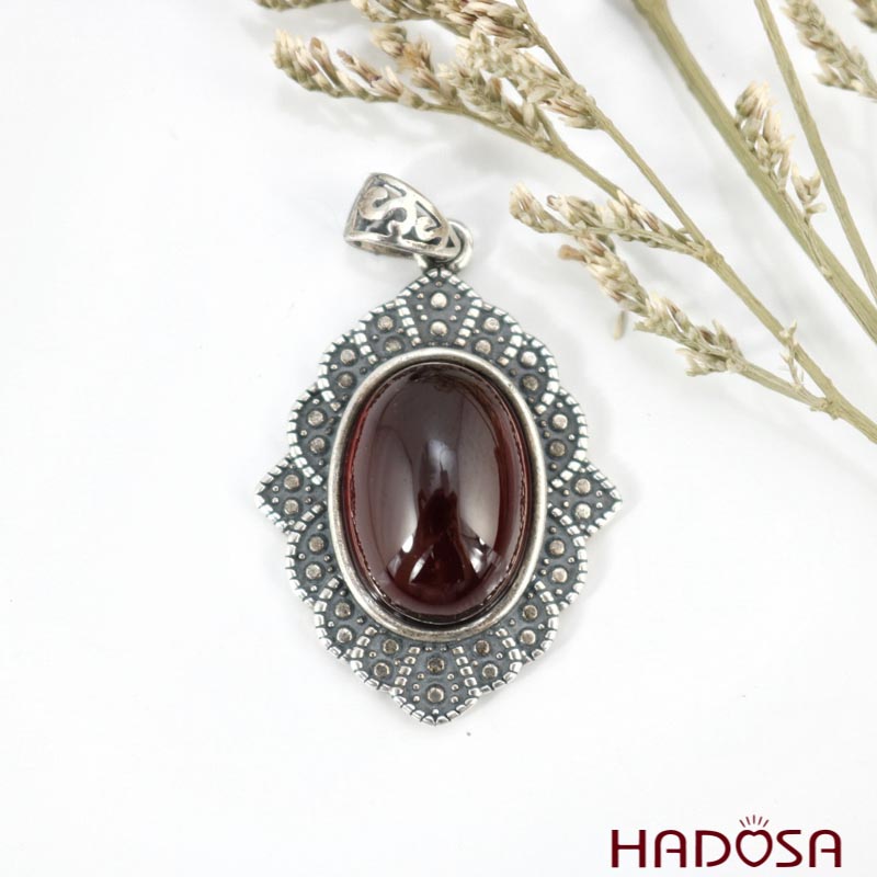 Mặt đá Garnet hoa văn bạc 925