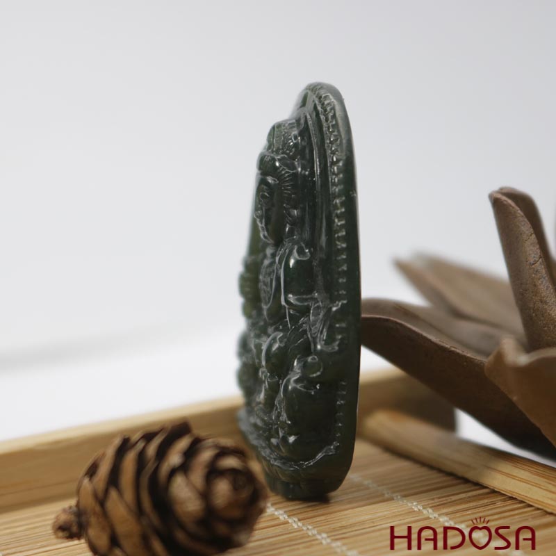 Mat-Phat-ban-menh-tuoi-Mao-cam-thach-47x31mm-2A-1