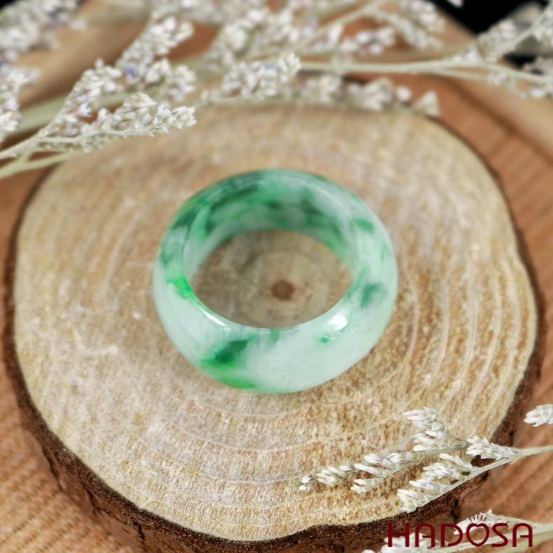Nhẫn Cẩm Thạch xanh lý ni 18mm