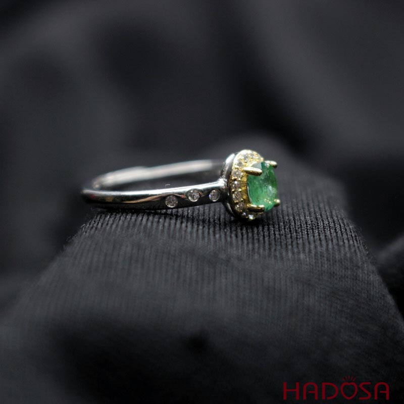 Nhan-da-Emerald-4,5mm-bac-925-1