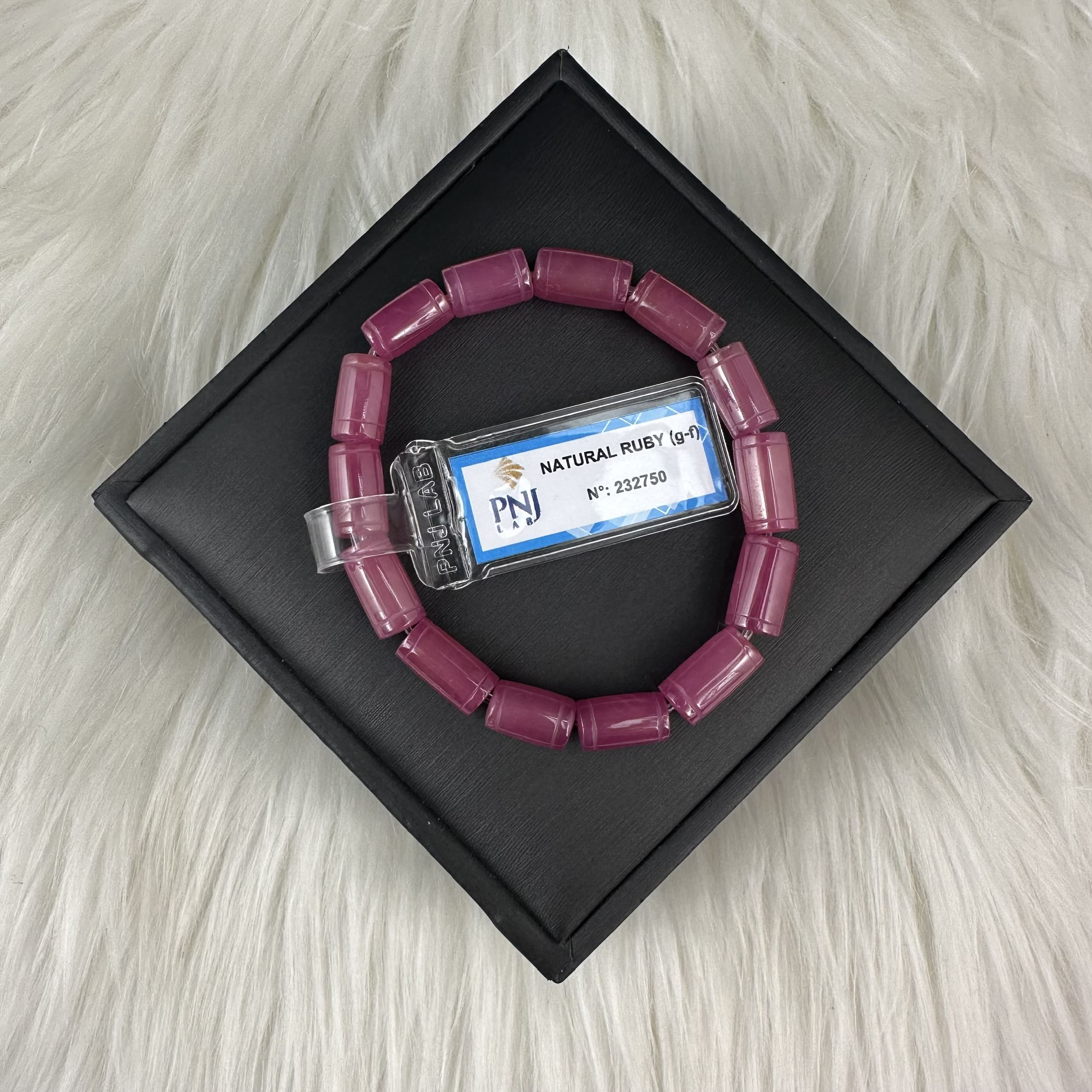 Vòng đá Ruby Thái lu thống hồng 7*11mm cao cấp