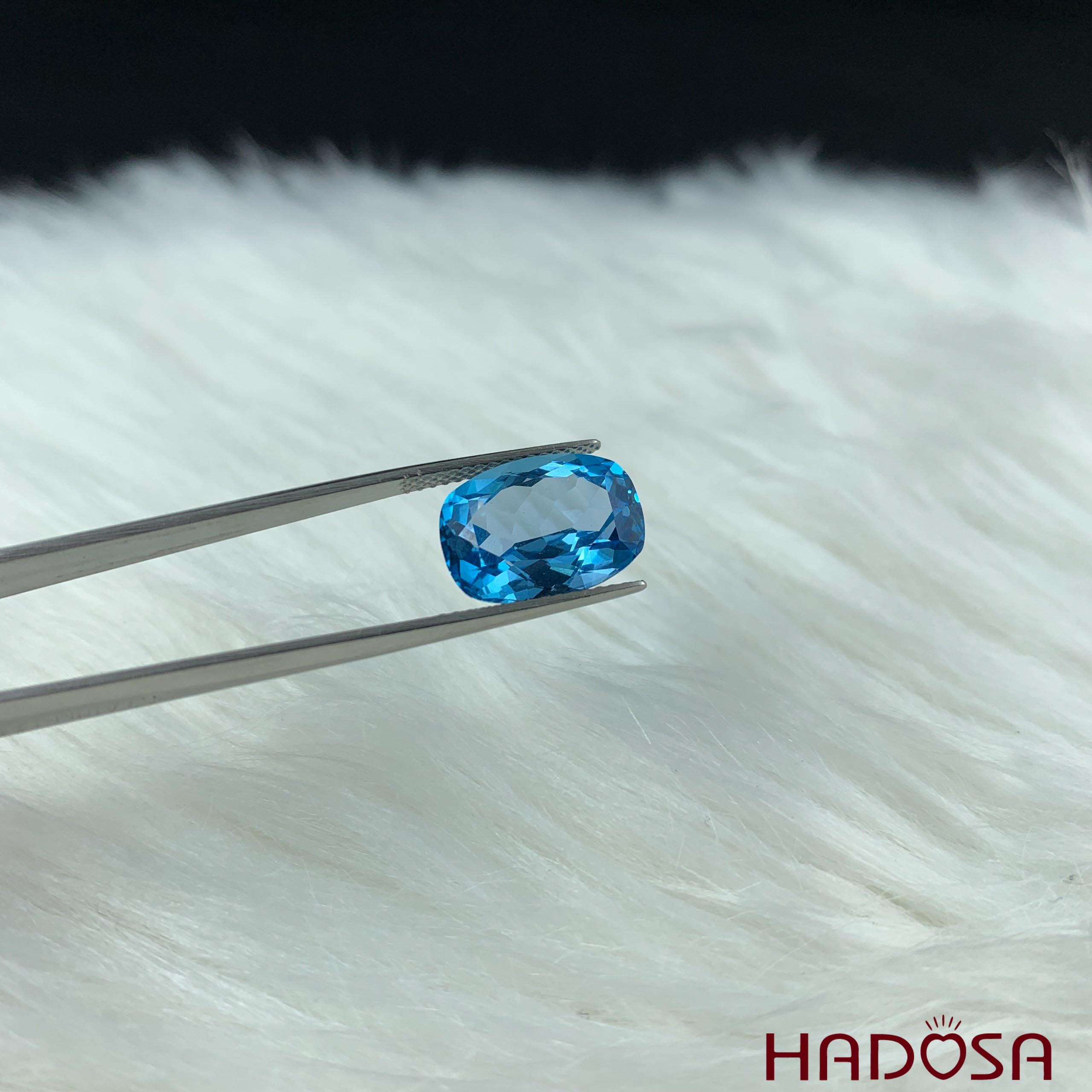 Swiss Topaz cus 10*14mm