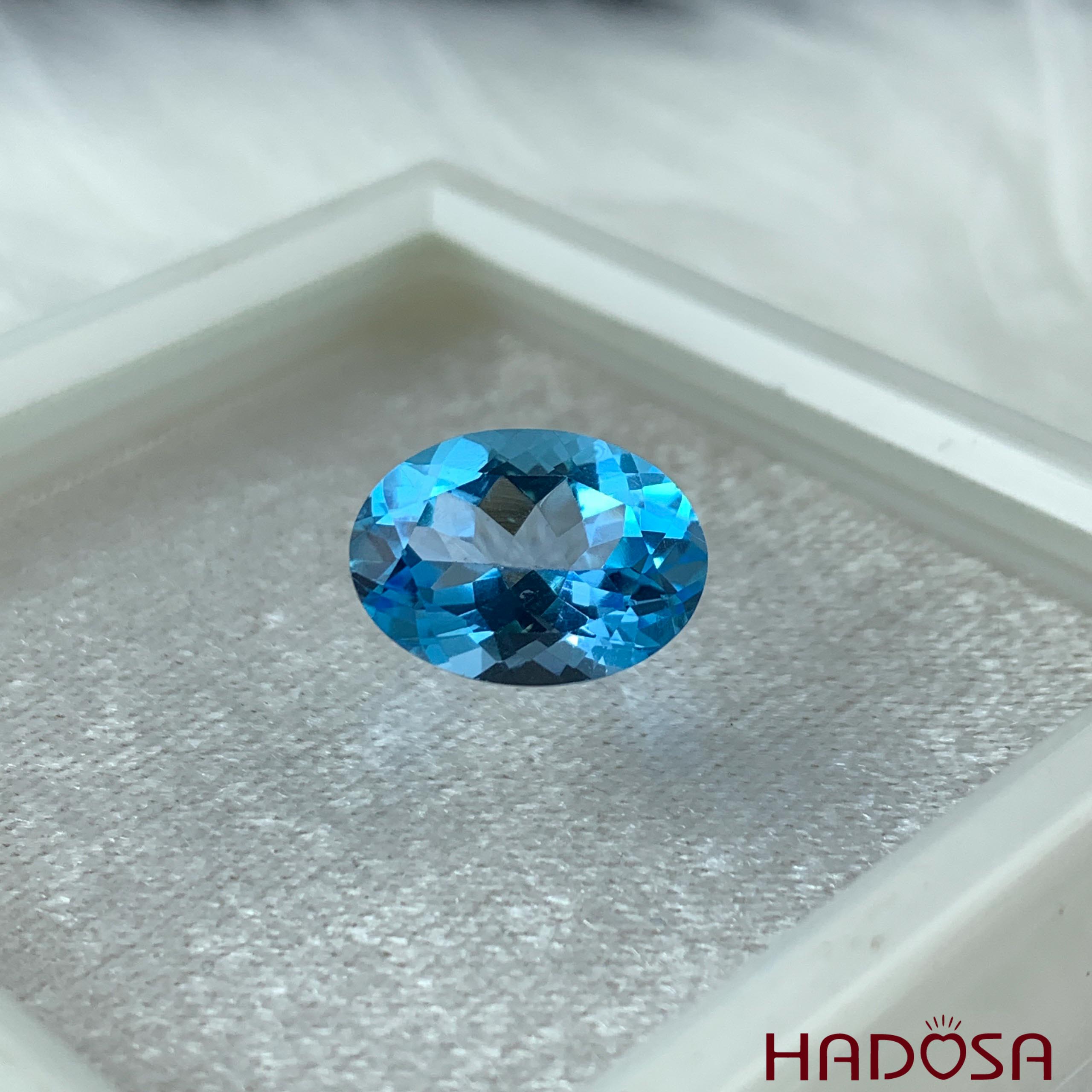 Swiss Topaz oval 10*14mm