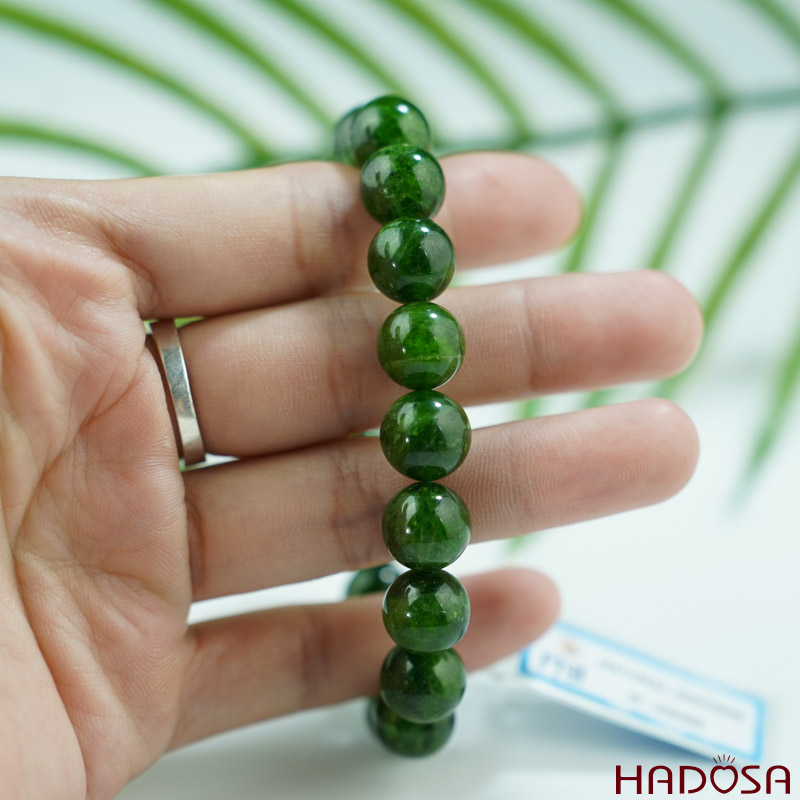 Vòng Diopside 10mm cao cấp chuẩn 5A