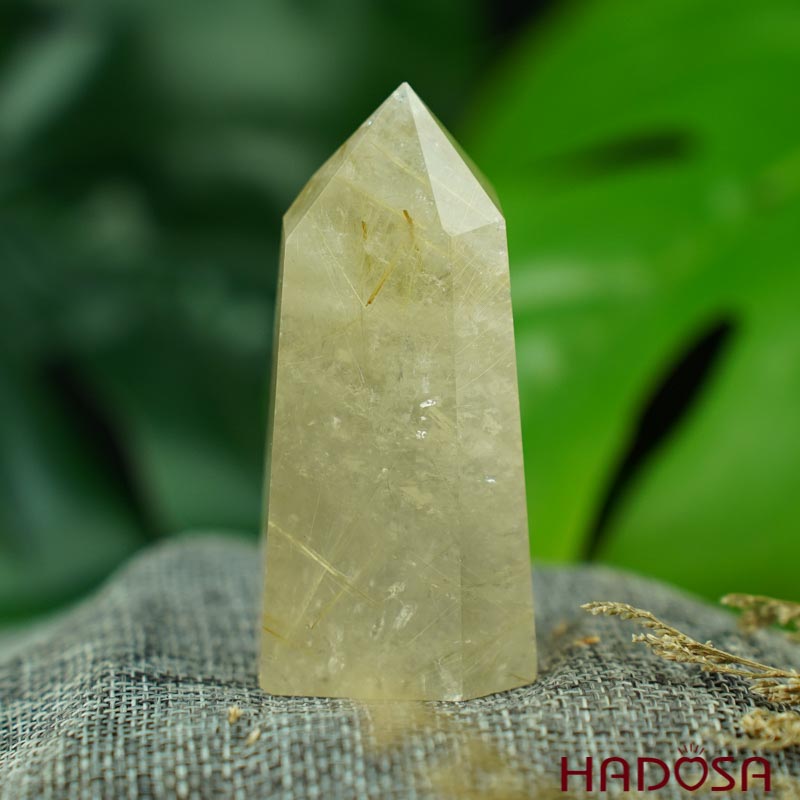 Trụ thạch anh tóc vàng 7cm 100gr