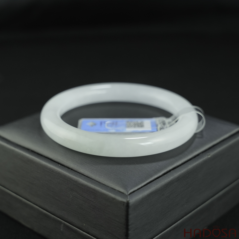 Vòng Cẩm Thạch bản tròn lý trong ni 54