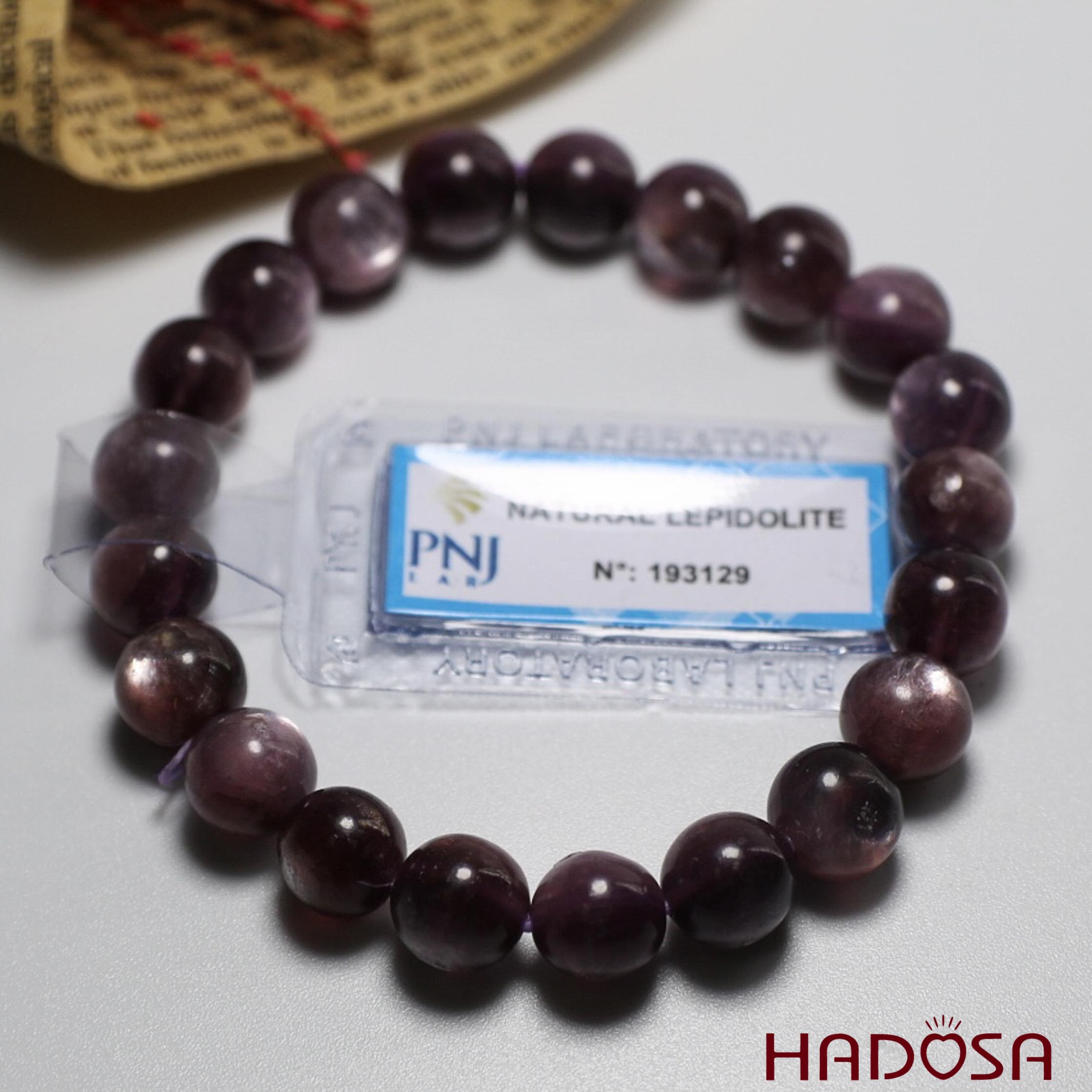 Vòng đá Lepidolite ánh titan