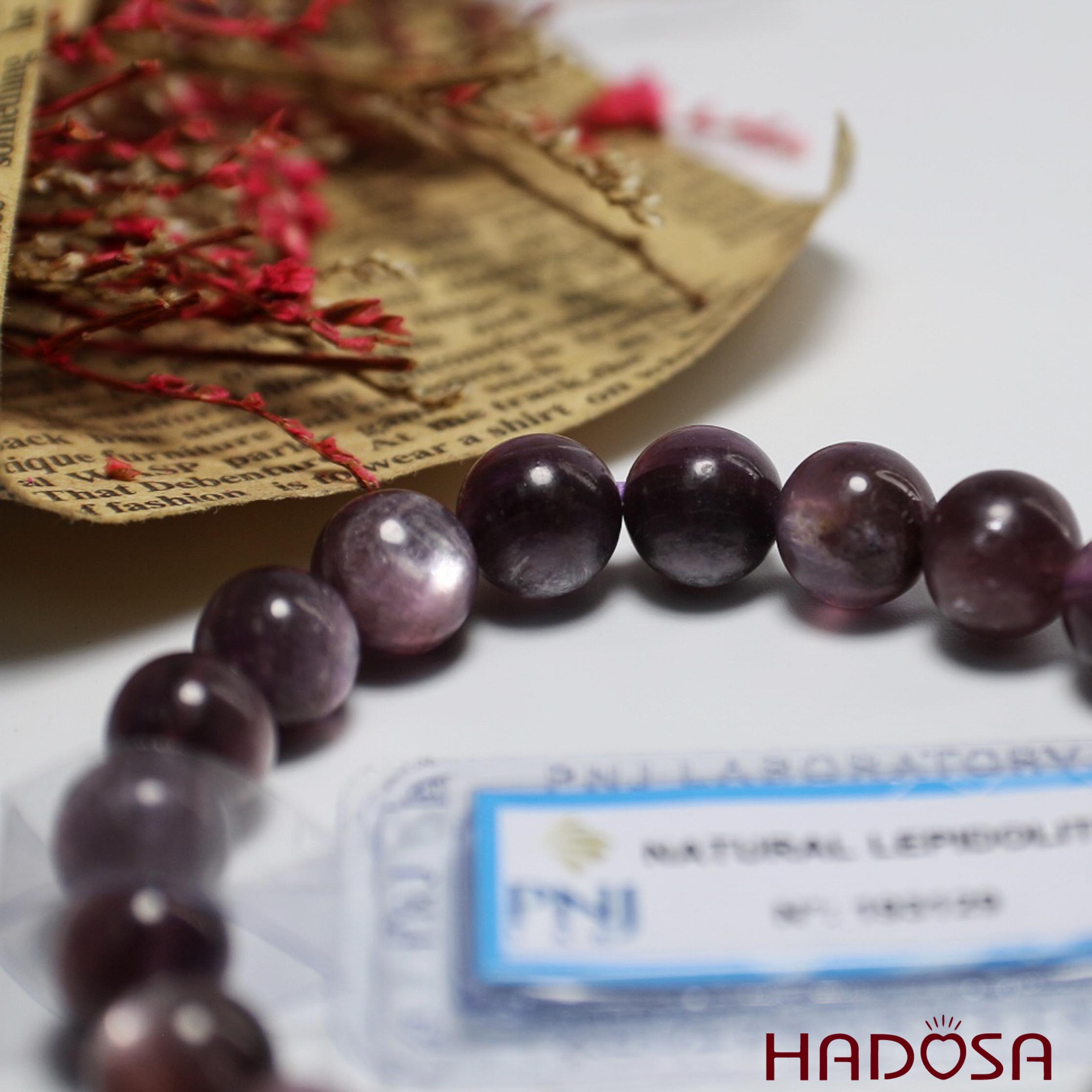 Vòng đá Lepidolite ánh titan