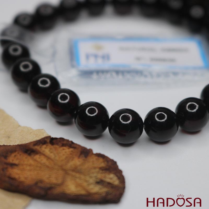 Vong-Ho-Phach-Baltic-Huyet-den-8mm-1