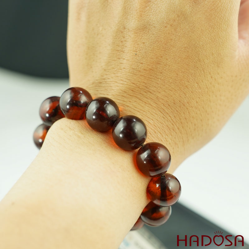 Vòng Hổ Phách huyết đỏ 13mm