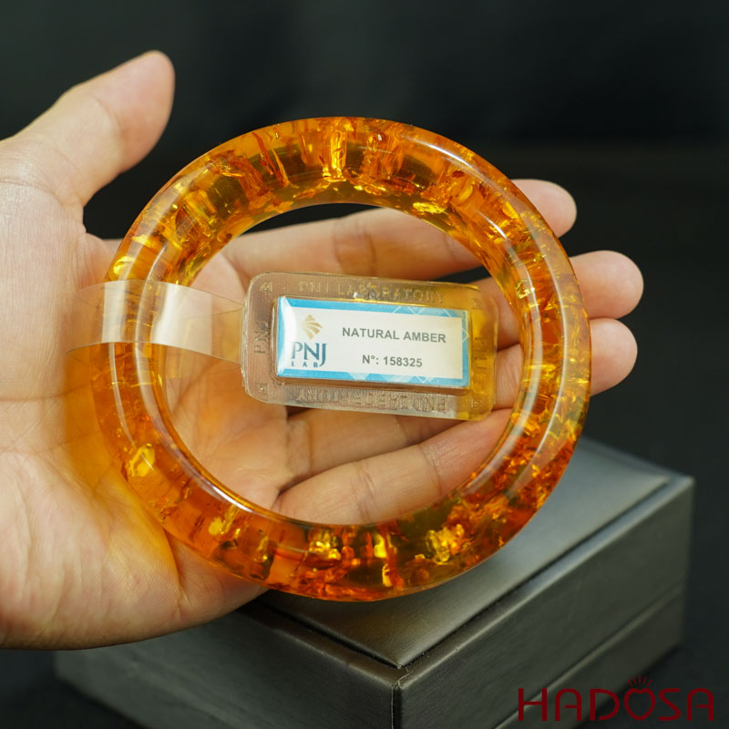 Vòng kiềng Hổ Phách Baltic cognac vàng 62mm cao cấp