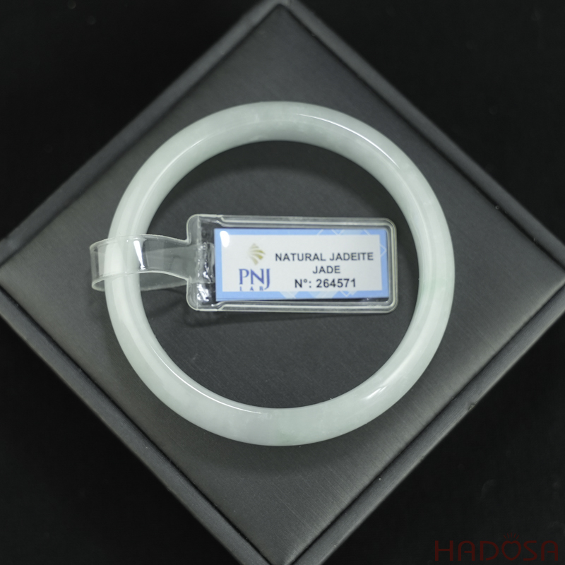 Vòng Ngọc Cẩm Thạch oval trắng trong vân xanh ni 54