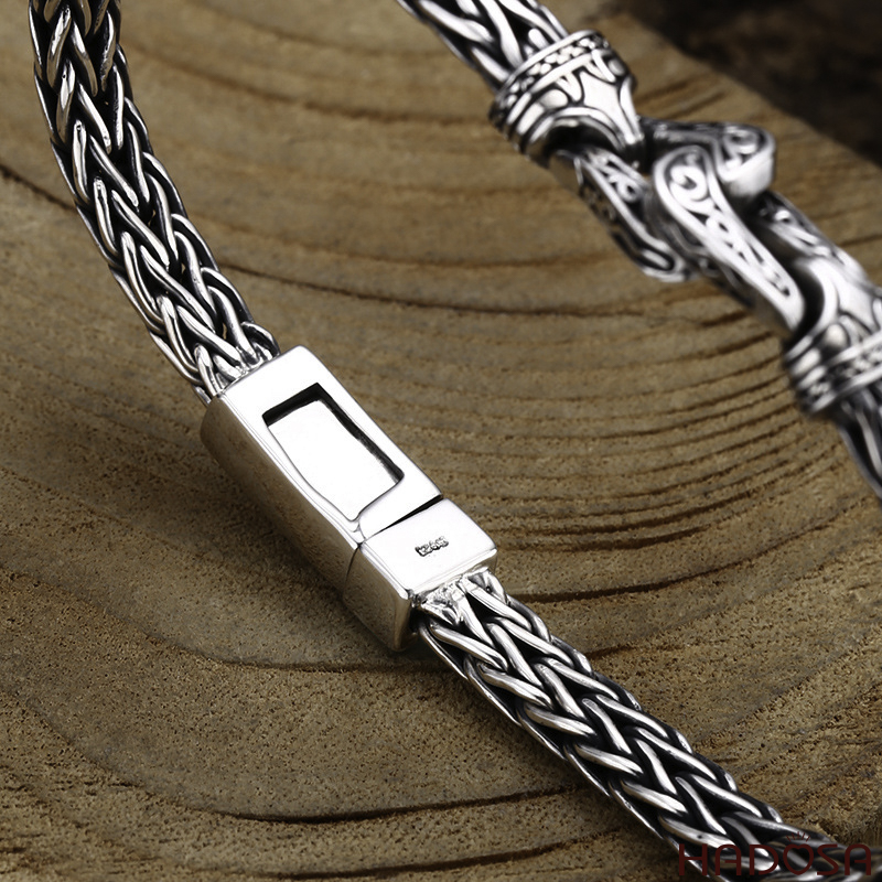 vòng tay bạc thái cao cấp, mang lại độc đáo