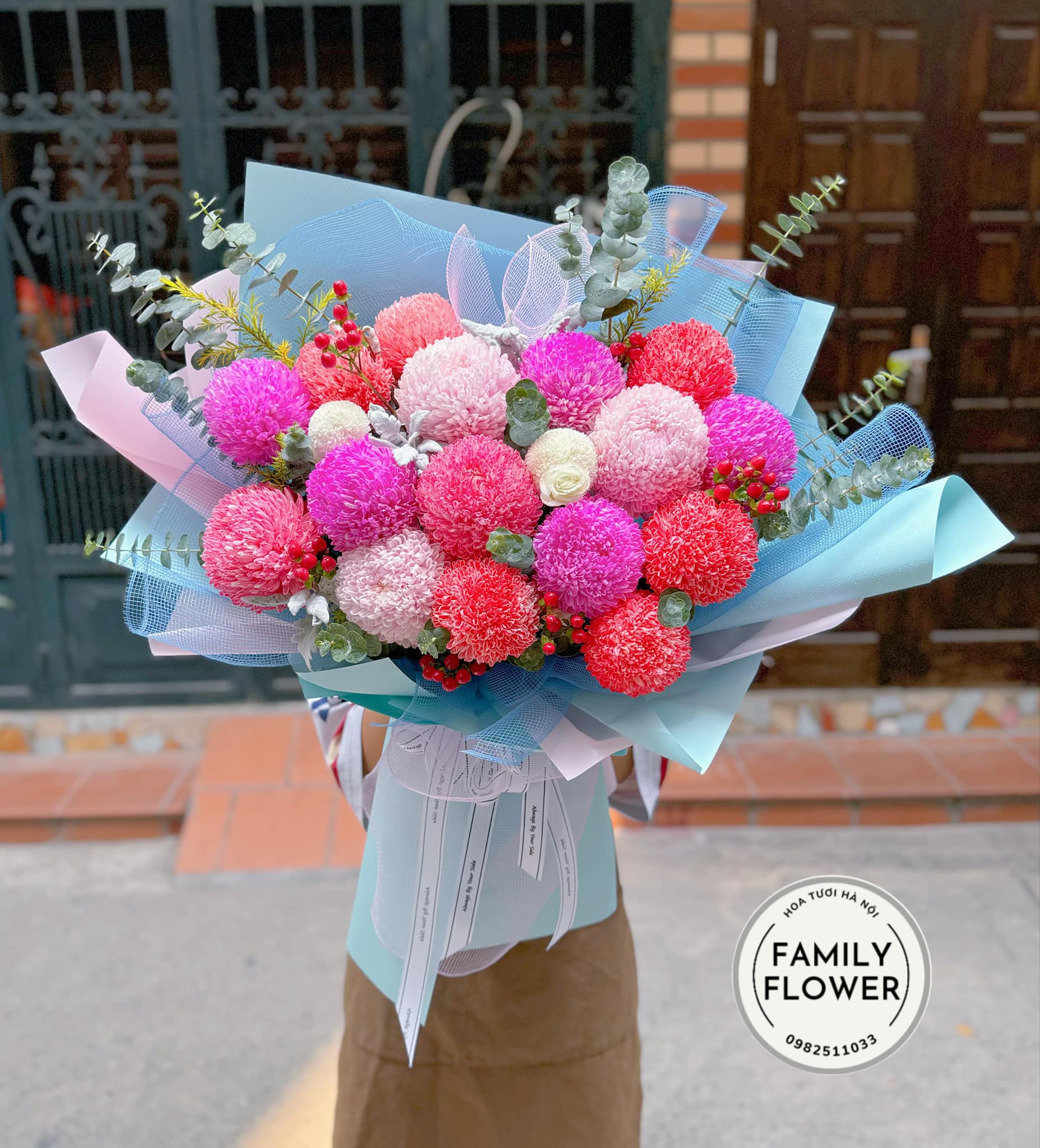 Bó hoa cúc mẫu đơn tặng  chúc mừng 20/10 tại Ba Đình Hà Nội ! Hoa 20/10 tại Hà Nội ! Mua Hoa tươi online tại Hà Nội