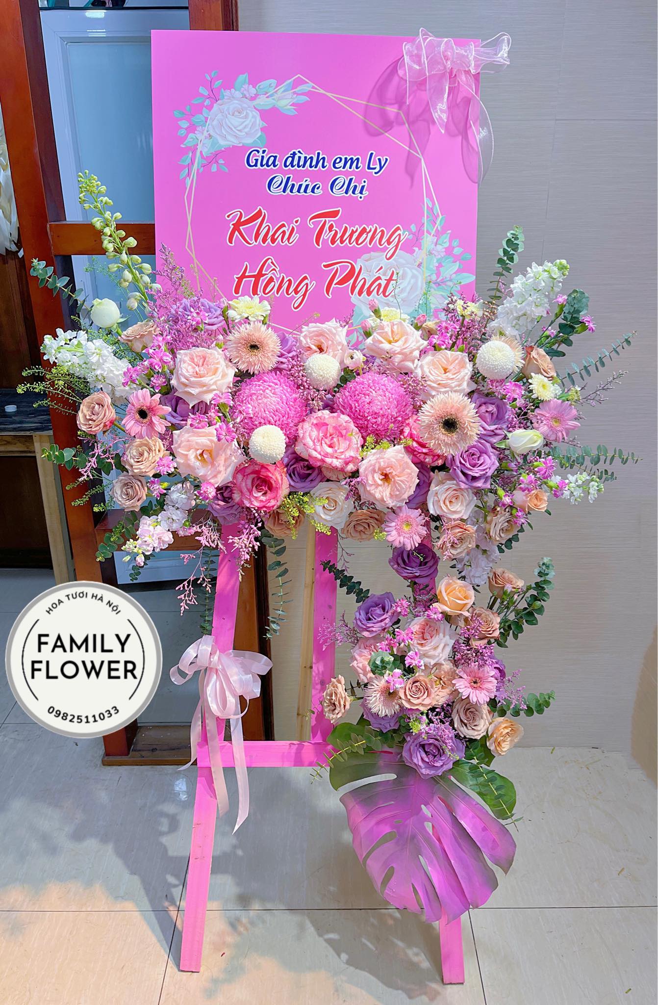 Kệ hoa khung tranh chúc mừng khai trương tại Cầu Giấy Hà Nội ! Hoa khai trương Hà Nội ! Mua hoa tươi tại Hà Nội