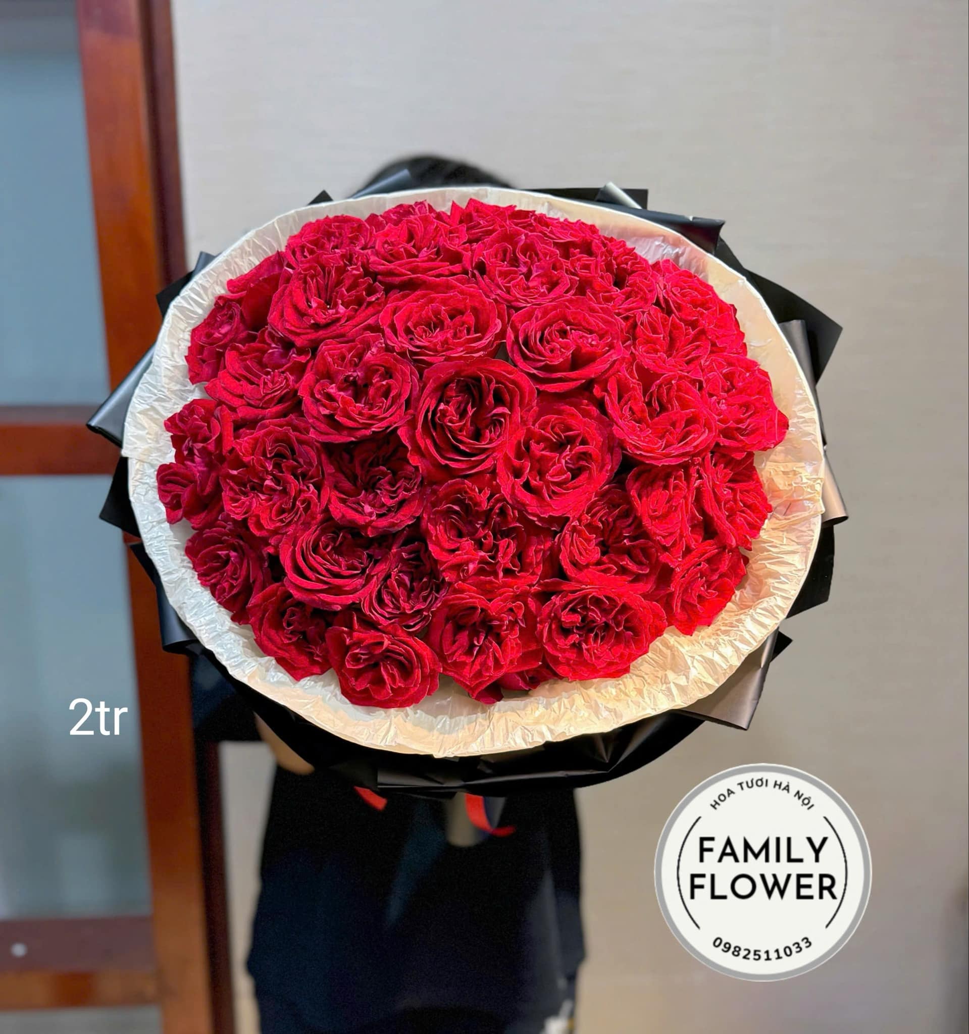 Bó hồng đỏ tặng 20/10 nhân ngày phụ nữ Việt Nam tại Ba Đình Hà Nội ! Hoa chúc mừng tại hà Nội ! Mua hoa tươi online Hà Nội