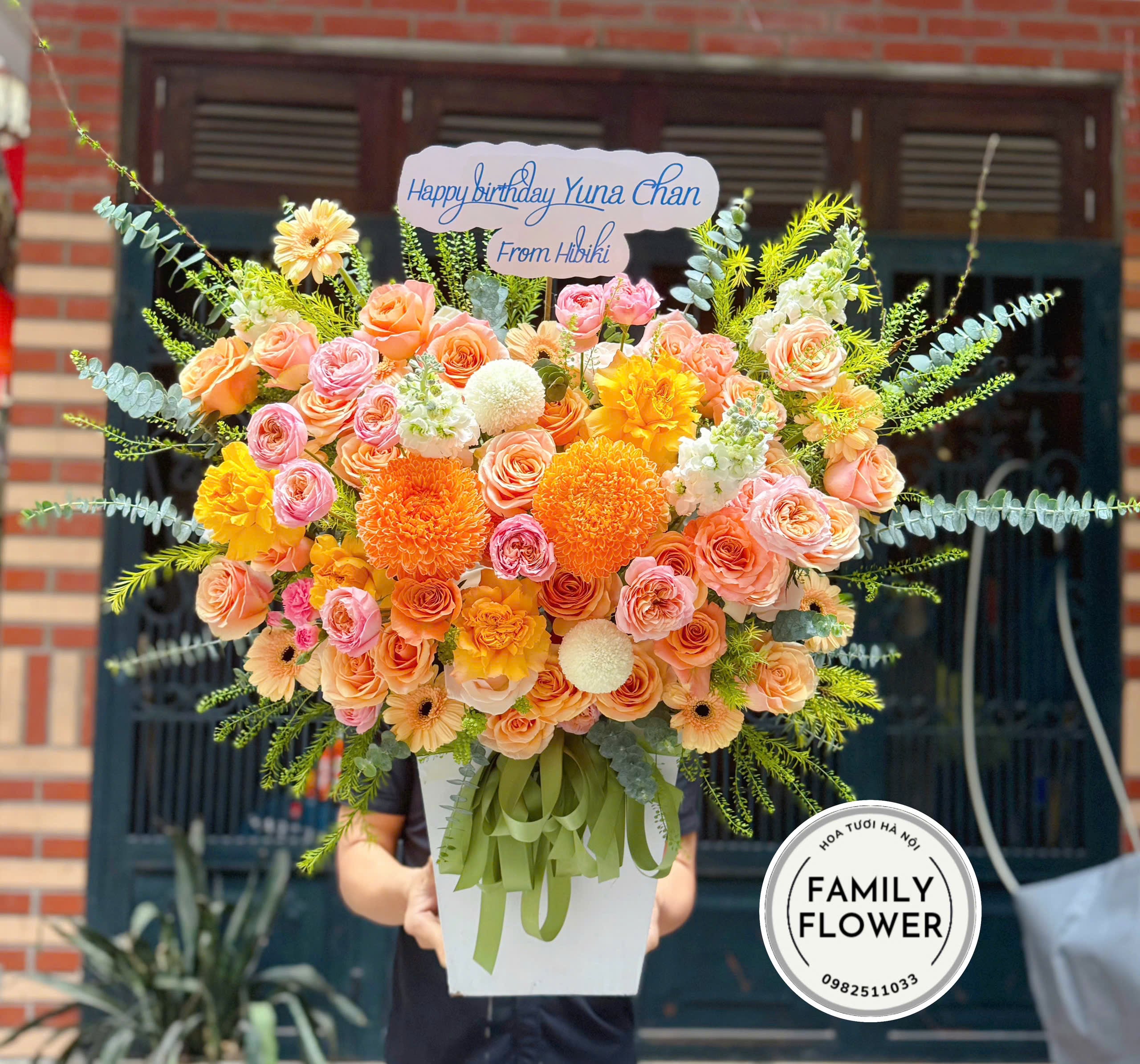 Lẵng hoa vàng cam tặng sinh nhật bố quận Ba Đình , Hoàn Kiếm Hà Nội ! Hoa sinh nhật Hà Nội