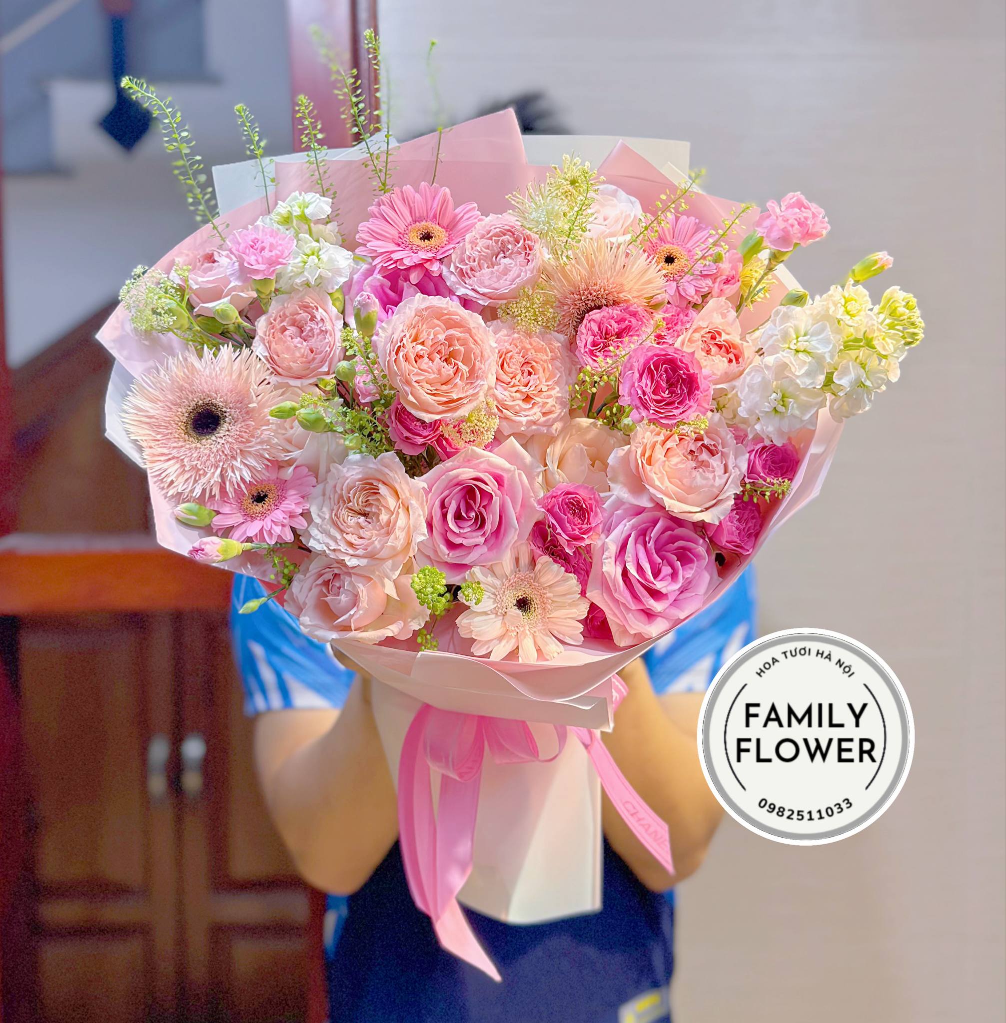 Bó hoa tone hồng tặng chúc mừng tại Hà Nội