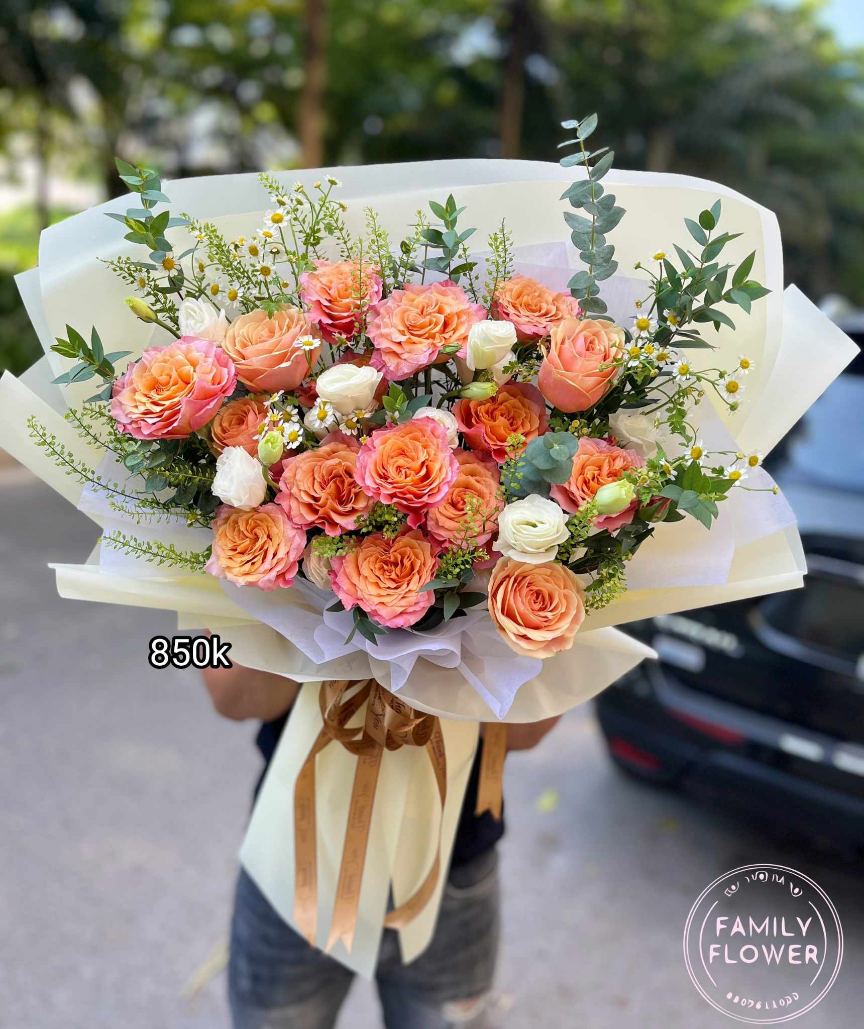 Những bó hoa tươi với nhiều tone màu sắc khác nhau để tặng nhân dịp 20/10 tại Hà Nội