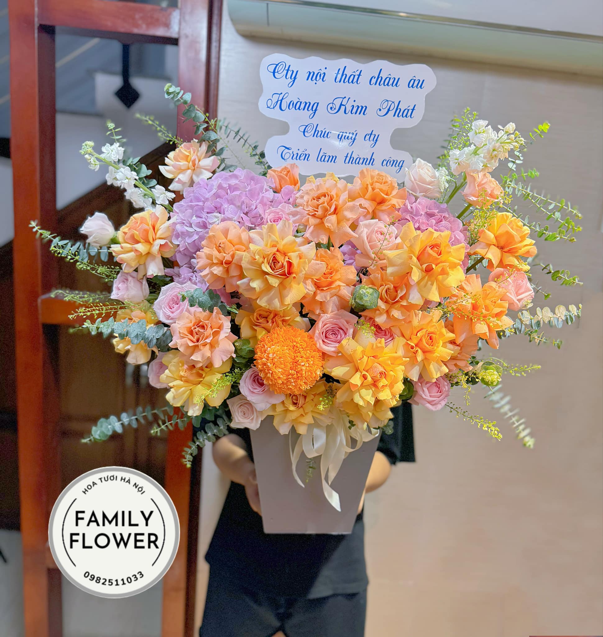 Hoa chúc mừng ngày phụ nữa Việt  Nam 20 tháng 10 ở Hà Nội ! Mua hoa 20 tháng 10