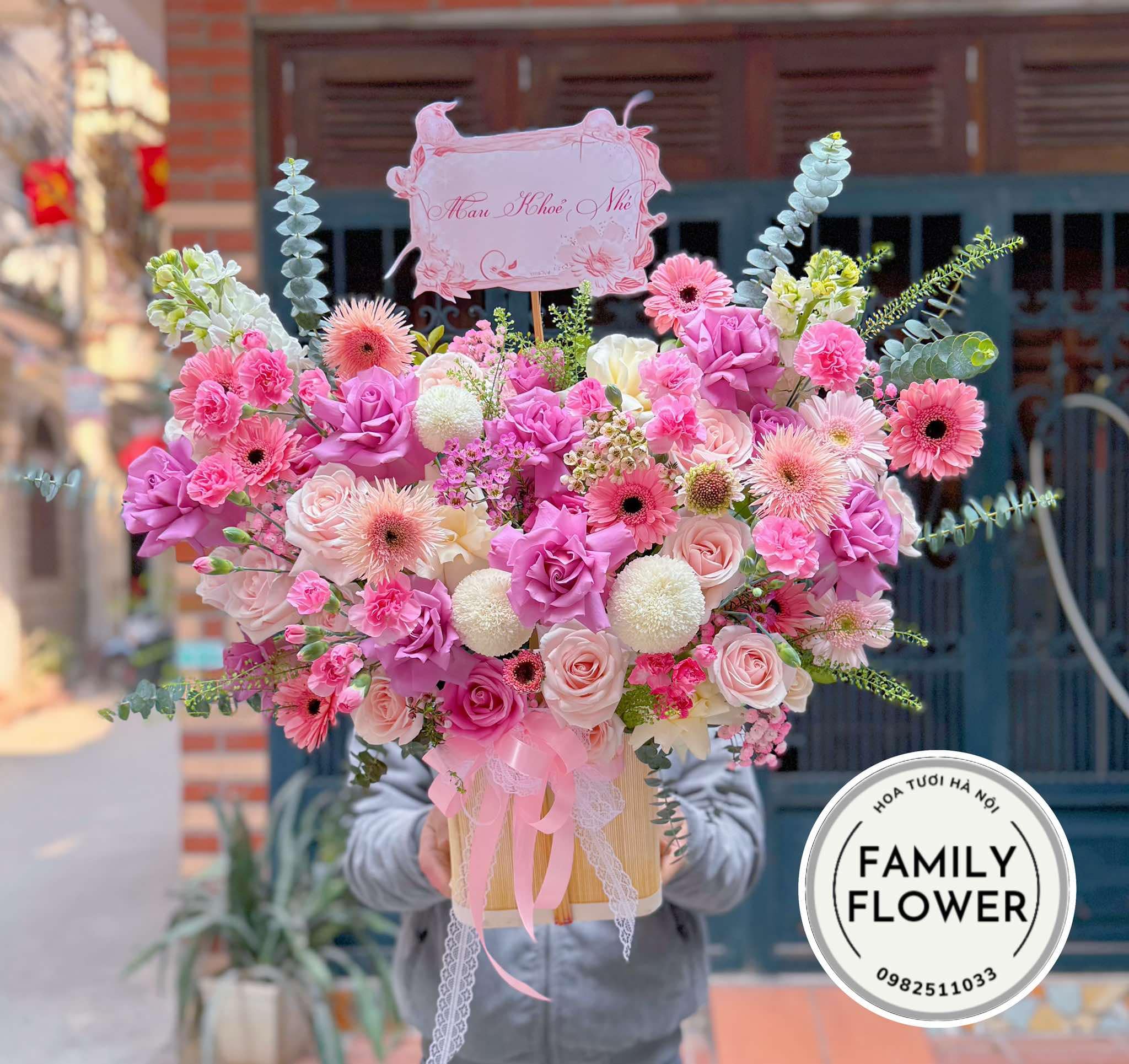 Lẵng hoa tone hồng thăm người bệnh tại Hà Nội ! Mua hoa tươi online Hà Nội