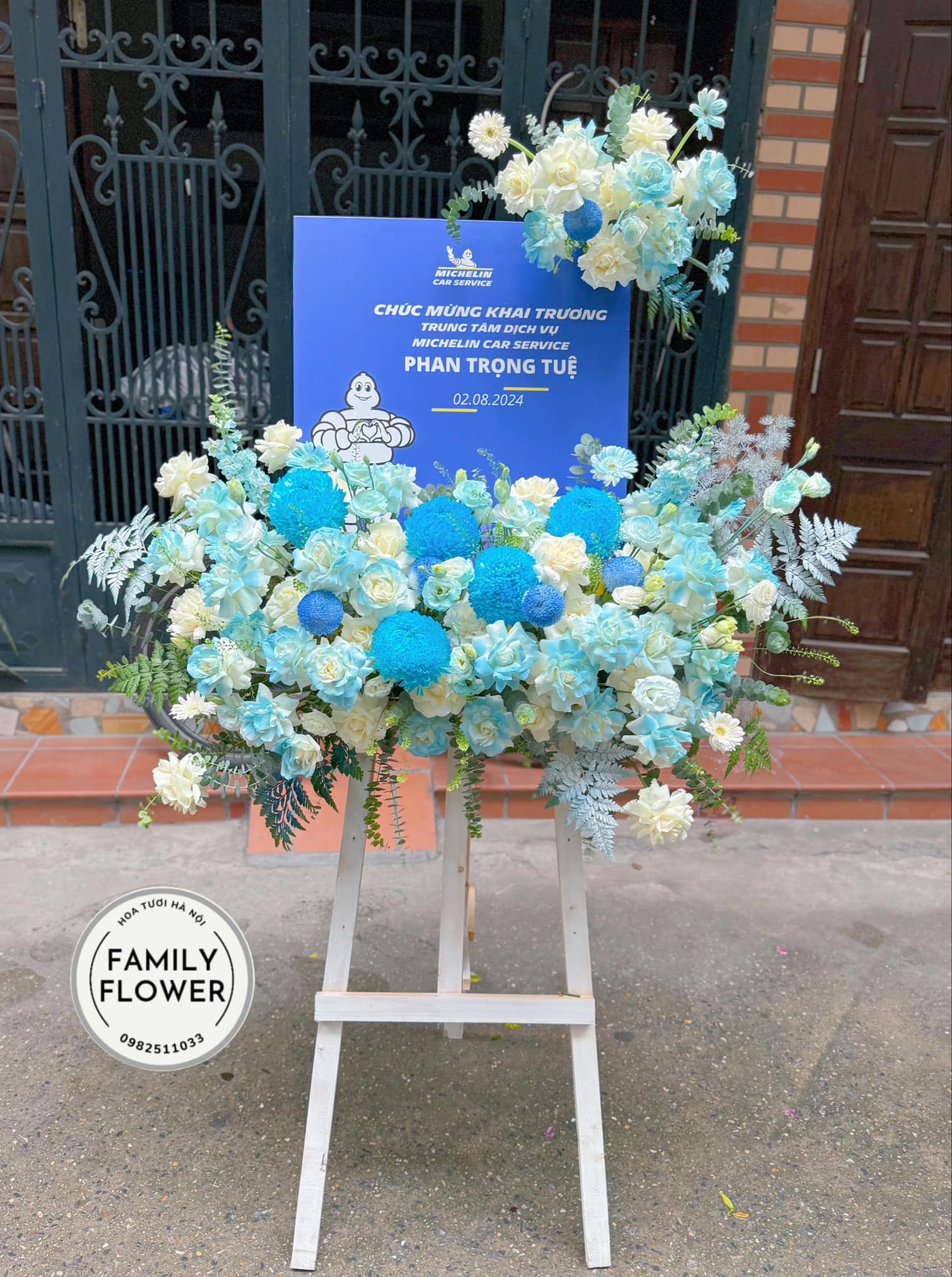Kệ hoa khung tranh khai trương tặng chúc mừng tại Ba Đình Hà Nội ! Mua hoa tươi online Hà Nội