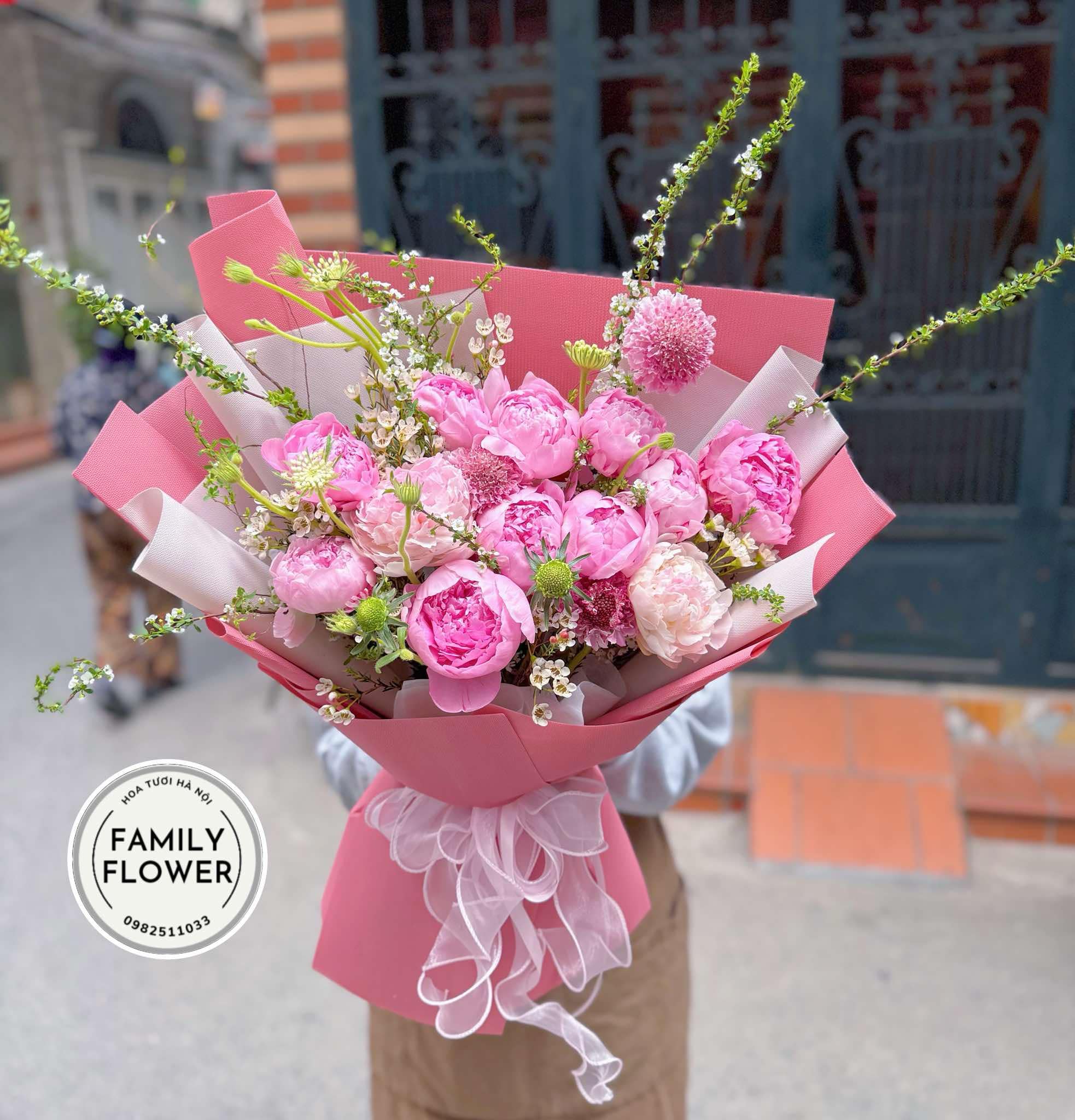 Bó hoa mẫu đơn nhập khẩu Hà Lan tặng mẹ ở Đống Đa , Thanh Xuân Hà Nội ! Hoa mẫu đơn Hà Nội