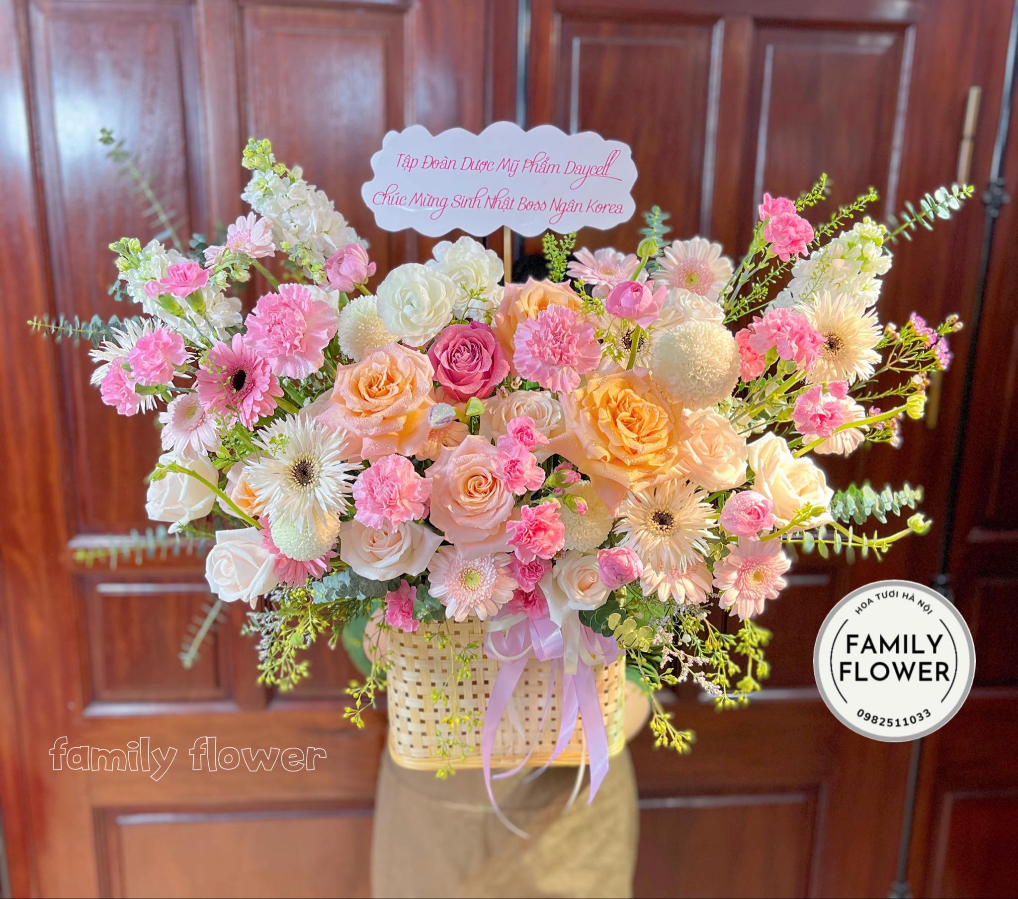 Lẵng hoa tone hồng tặng chúc mừng sinh nhật tại Ba Đình Hà Nội ! Hoa sinh nhật Ba Đình Hà Nội ! Hoa sinh nhật Ba Đình ! Mua hoa online tại Hà Nội