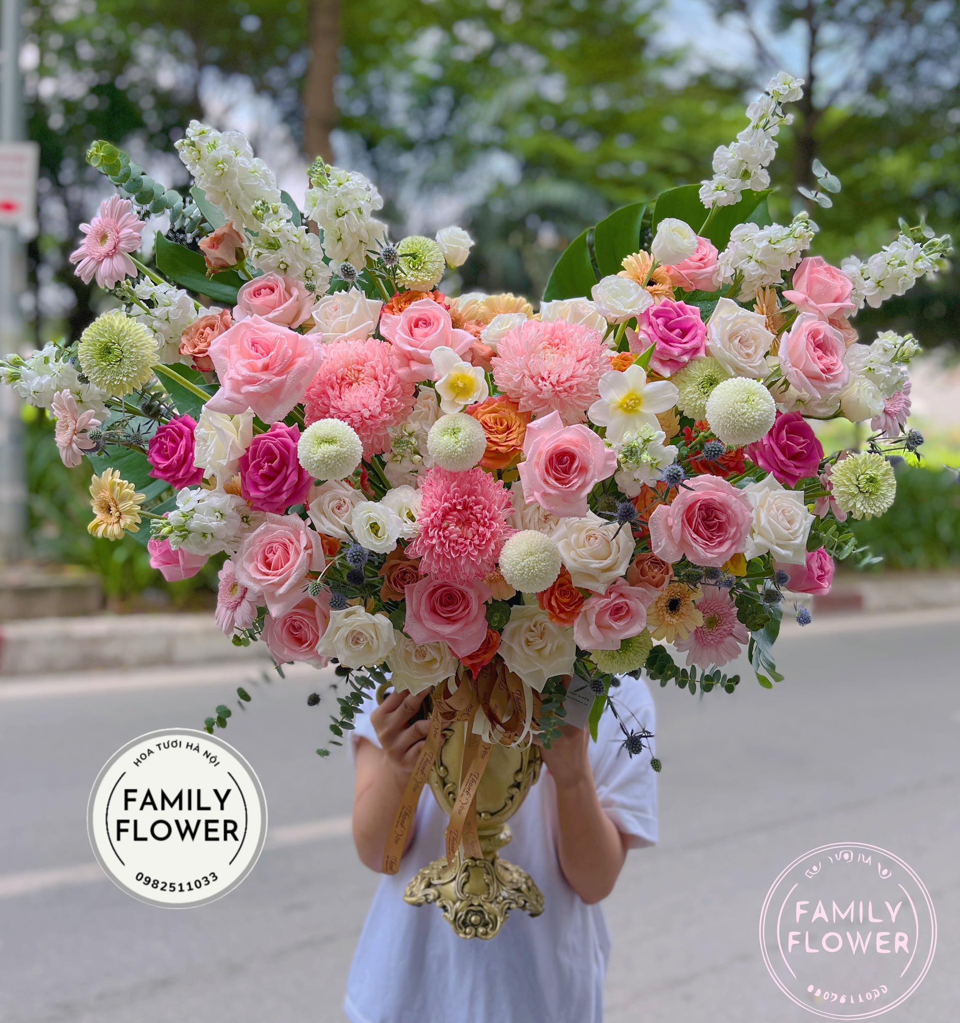 Bình hoa cao cấp tặng đối tác quan trọng , sếp giám đốc ở Quận Hoàn Kiếm , Ba Đình Hà Nội, hoa tươi Hà Nội
