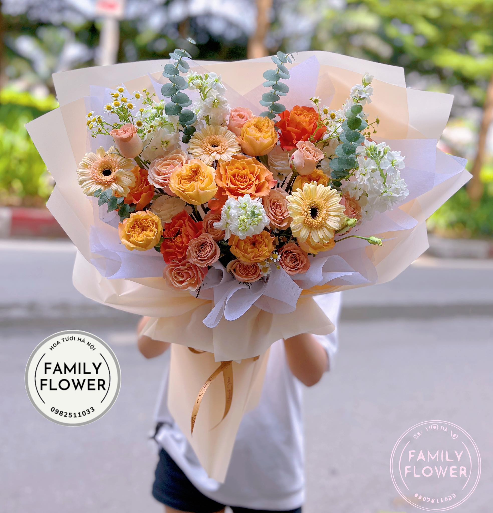 Bó hoa tone cam tặng chồng , bố  ở quận Ba Đình , Đống Đa , Hà Nội ! Hoa tươi Hà Nội