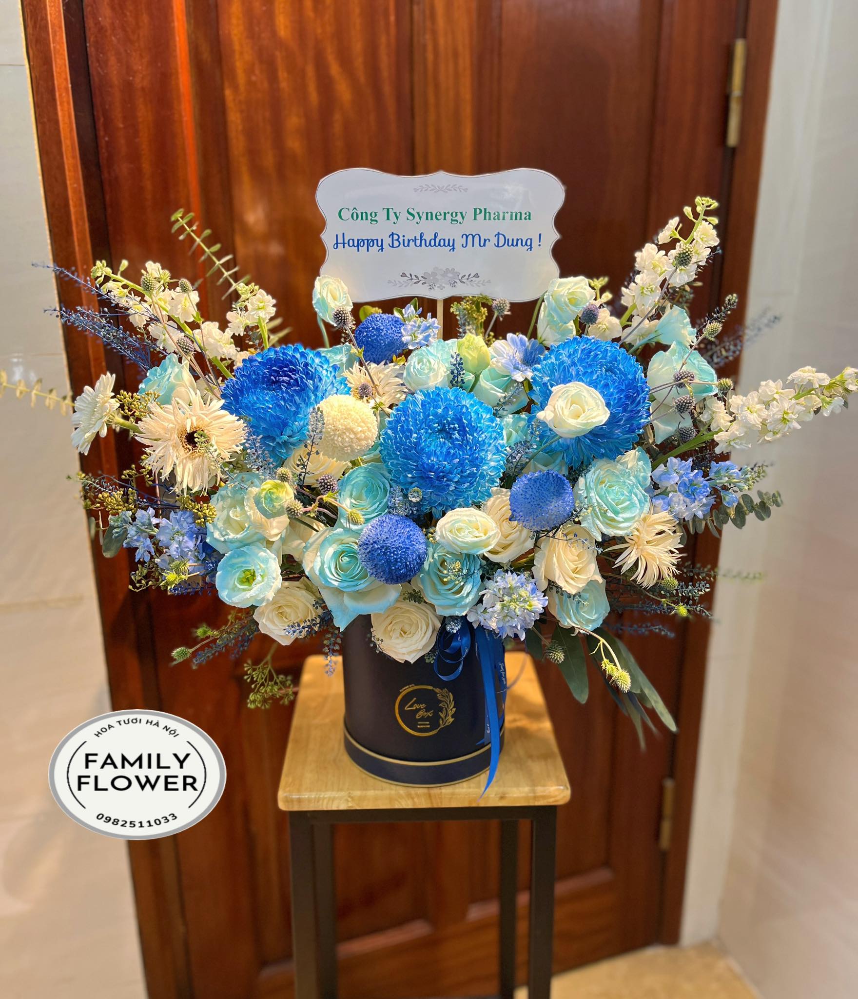 Hộp hoa xanh tặng nhân dịp ngày 20 tháng 10 ở Cầu Giấy , Ba Đình Hà Nội , hoa tươi Hà Nội