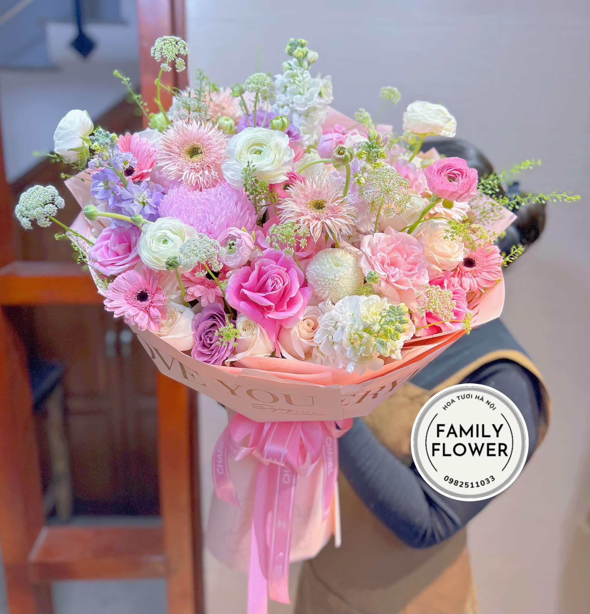 Bó hoa tone hồng tặng bạn gái , người yêu nhân dịp 8 tháng 3 ở Hà Nội ! Hoa 8/3